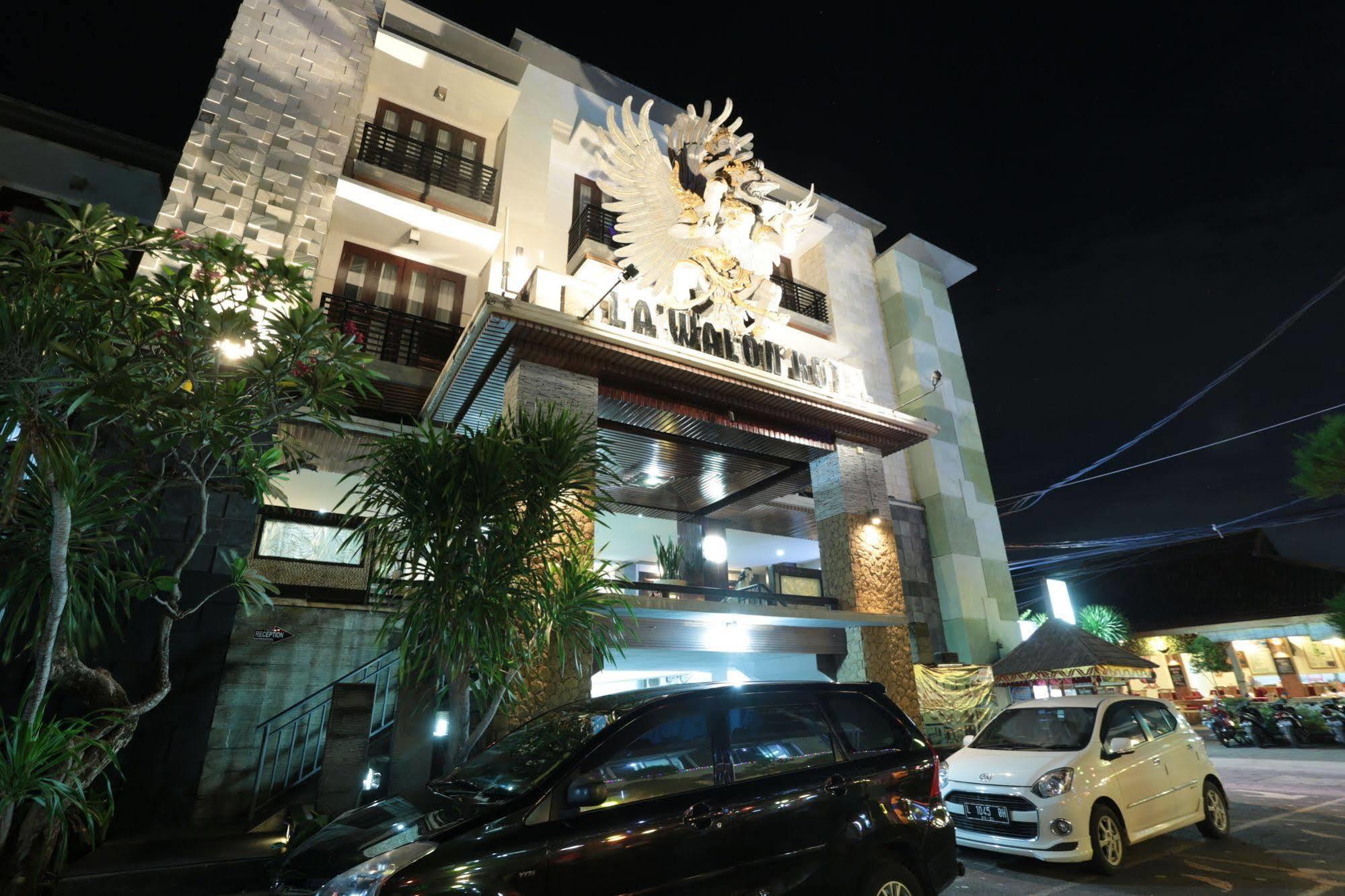 La Walon Hotel Kuta Lombok Eksteriør bilde